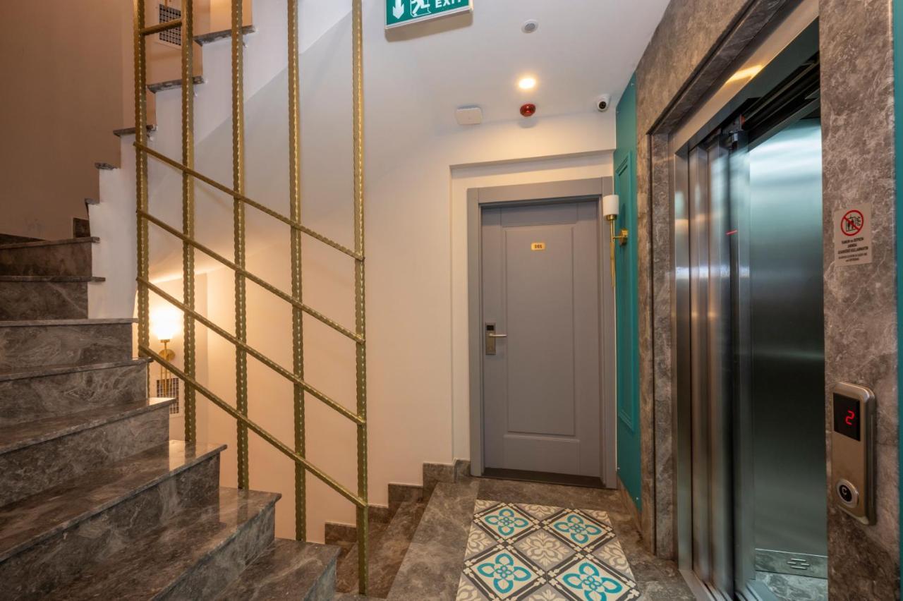 Lynda Hotel Istanboel